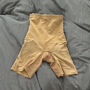 Honey love superpower shorts